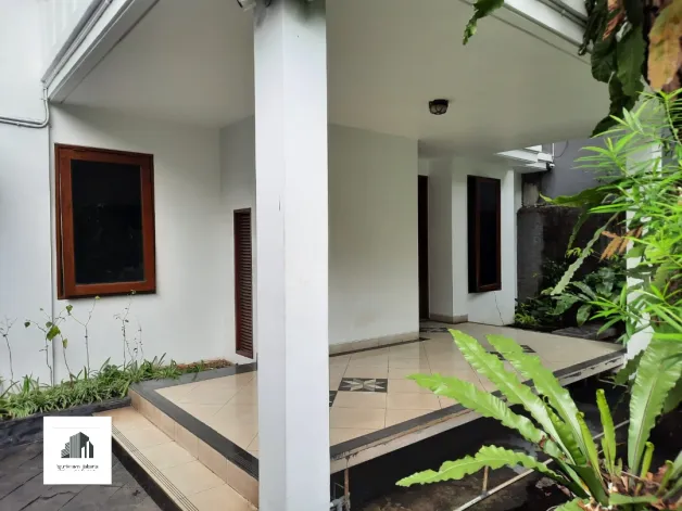 Rumah Disewa Beautiful Wellmaintained 3 BR House 2 watermark_1717051754986