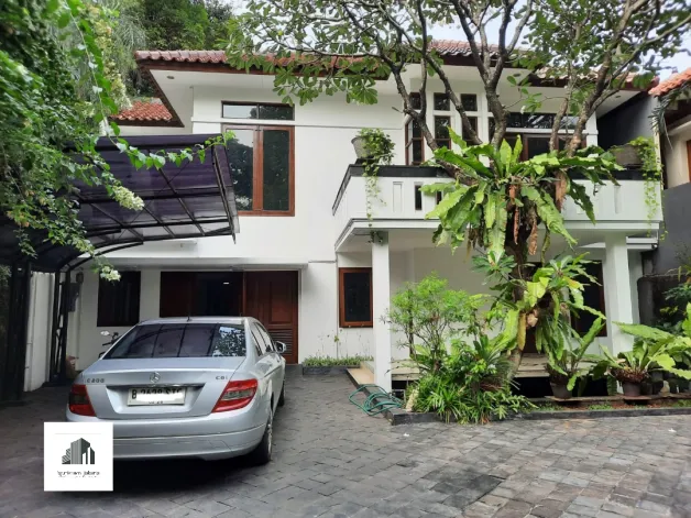 Rumah Disewa Beautiful Wellmaintained 3 BR House 1 watermark_1717055667496