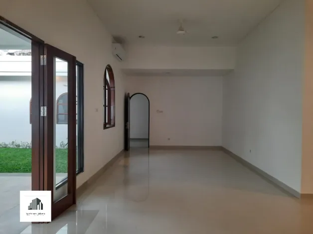 Rumah Disewa Rumah Mewah Dikawasan Elit Jakarta Selatan 16 watermark_1717058877796