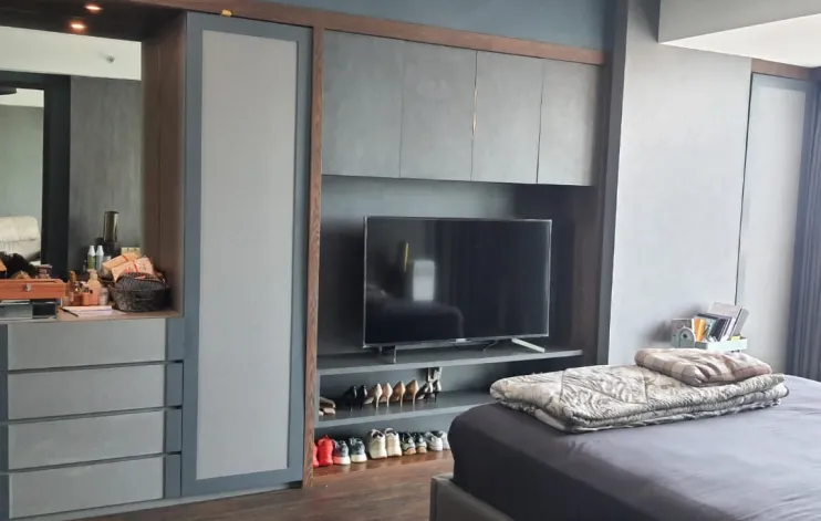 2BR Apartemen Dengan Furnish Modern Dan Pemandangan Kota 4