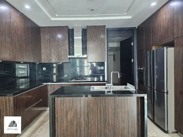 Apartemen Disewa Semi Furnish 3 BR Bloomington Kemamg Village 3 watermark_1721894090073