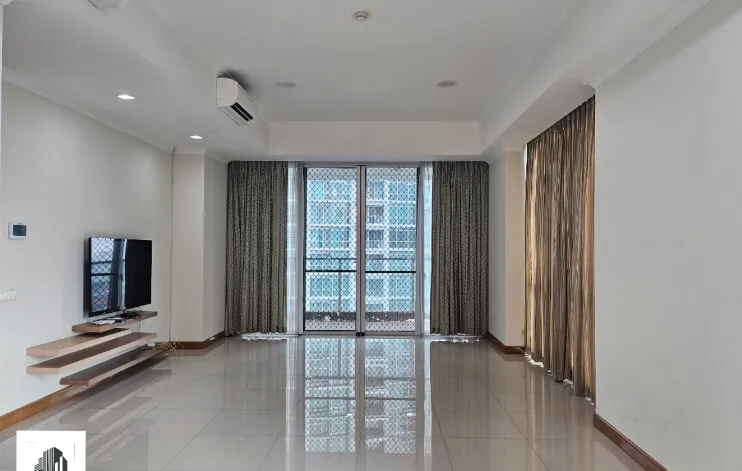 3 BR Semi Furnish Tiffany Kemang Village 4