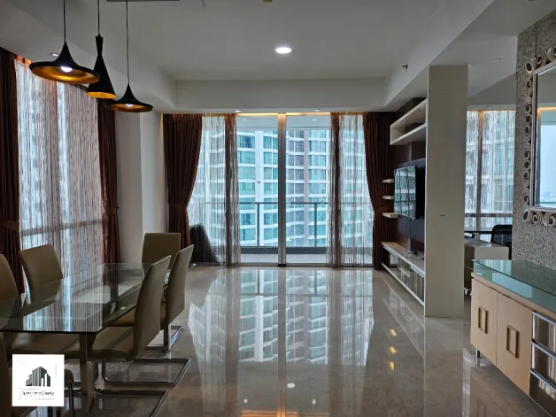 Apartemen Disewa 2 BR The Ritz Apartemen Kemang Village 1 watermark_1721896592011