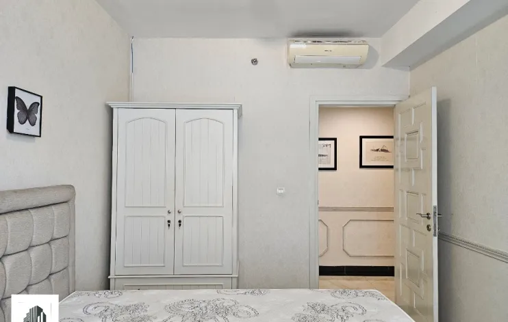 3 BR Private Lift Apartemen Kemang Village  16