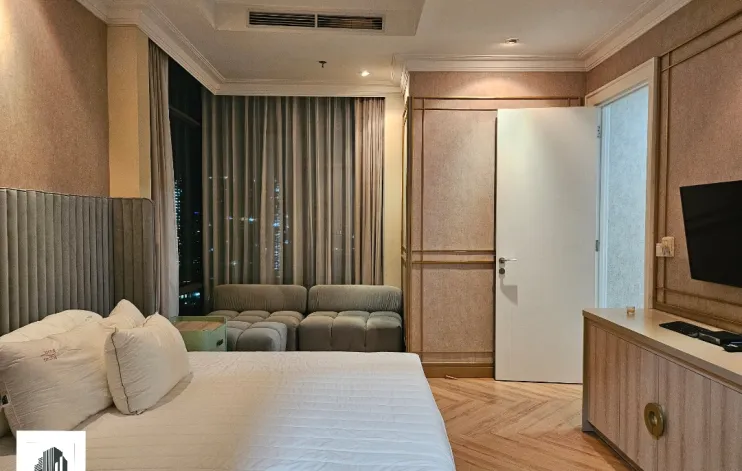 Essence Darmawangsa 3 BR Private Lift 7