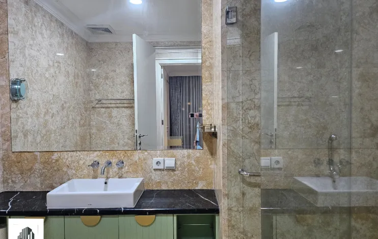 3 BR Private Lift Essence Darmawanga  10