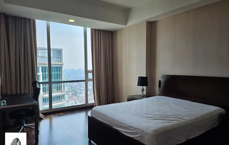 Apartemen 4 BR Duplex Private Lift Kemang Village 5