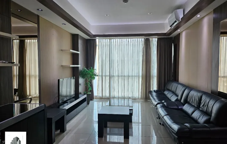 2 BR Middle Floor Kemamng Village Apartment 1