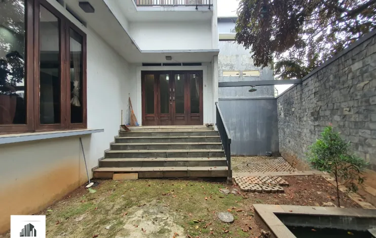 FAST SALE Cluster House In Lebak Bulus 8