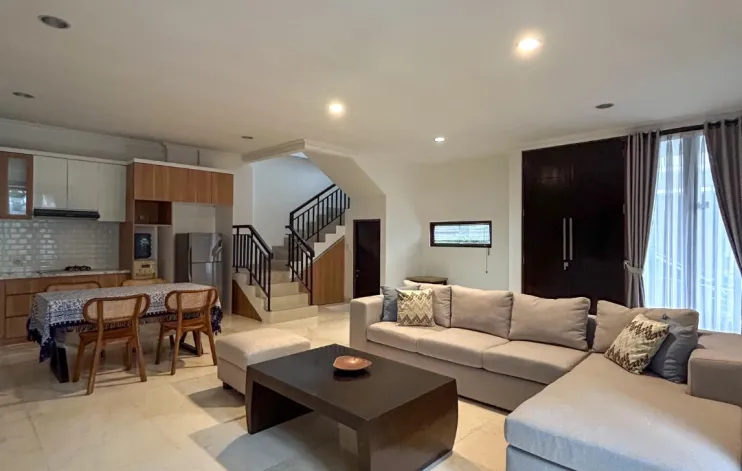 Simply Modern Townhouse at Kemang South Jakarta 6