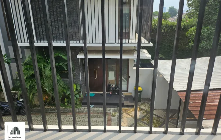 Simply Modern Townhouse at Kemang South Jakarta 15