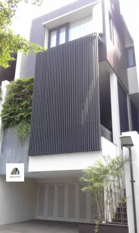 Rumah Disewa Modern Minimalist Townhouse In Cilandak South Jakarta 1 watermark_1733319104709