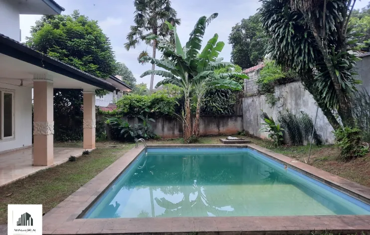 For Sale Rumah Dengan Lahan Yang Cukup Luas Di Jaksel 12