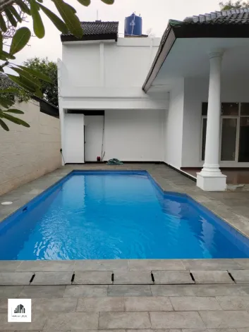 Rumah Disewa 5BR Modern Classic Colonial House in Kemang South Jakarta 9 watermark_1733919908014