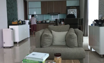 Apartemen Dijual di Jakarta selatan HOT SALE 3 BR Kemang Village Unit Private Lift