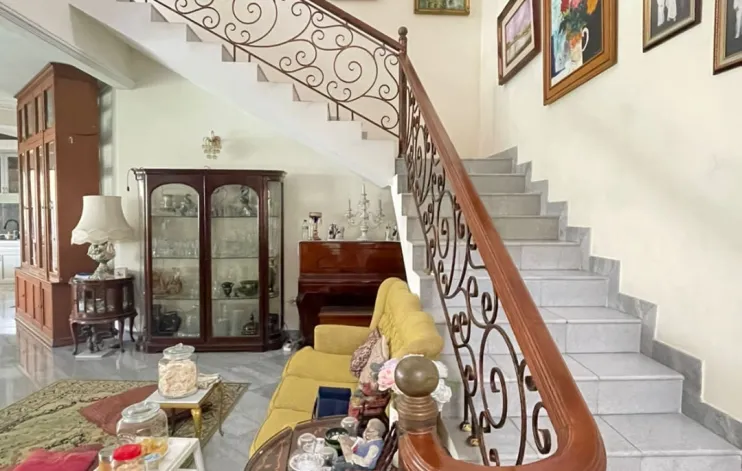 Rumah 5 Kamar Dalam TownHouse Dekat kemang Jakarta Selatan 7