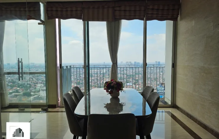 Modern Interior 4 BR Kemang Village Penthouse 7