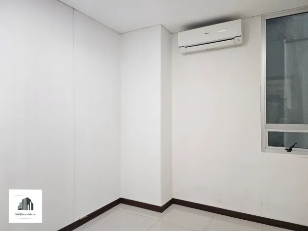 Apartemen Disewa Apartemen Kemang village 2 BR Dengan Pemandangan Kota SCBD 13 watermark_1737378576395