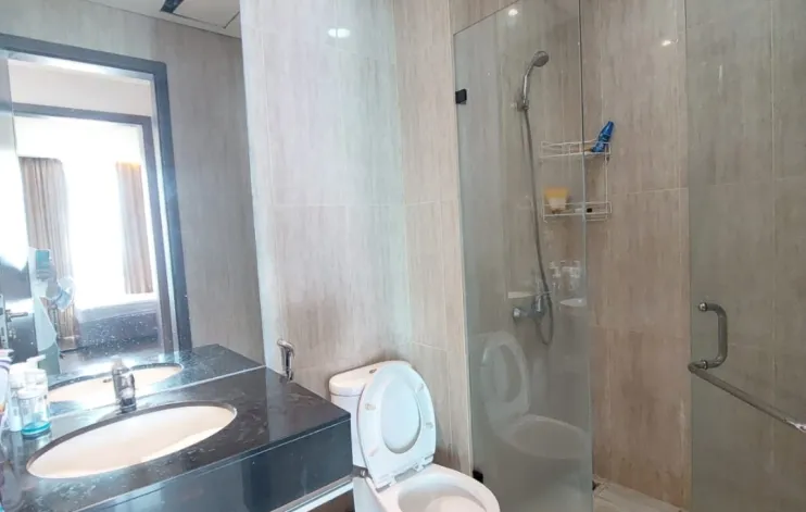 2 BR Ritz Kemang Village Dengan Pemandangan Kota 9