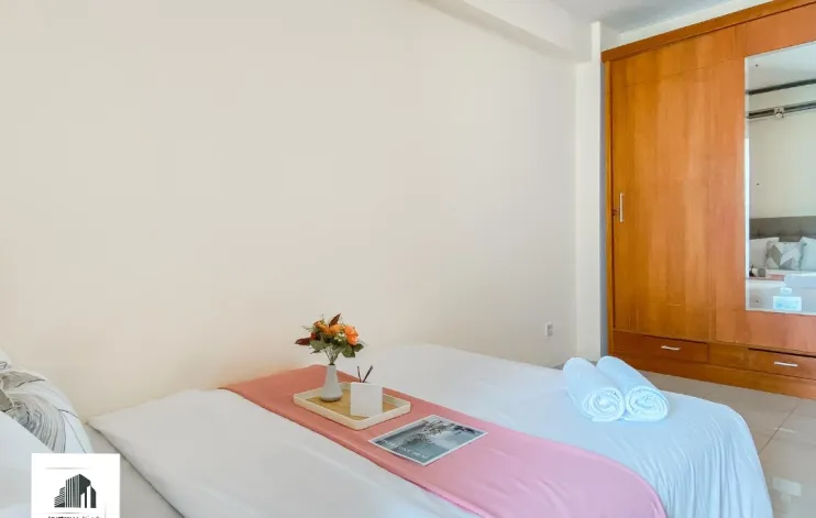 Minimalist Studio Apartment Near Kasablanka 5