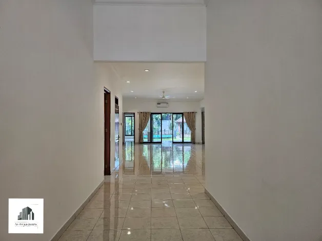 Rumah Disewa Rumah Kemang Dalam Untuk Hunian Atau Kantor 1 watermark_1739347451703