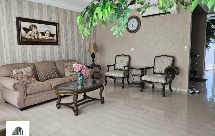 Townhouse Seafront Ancol 4 BR 1