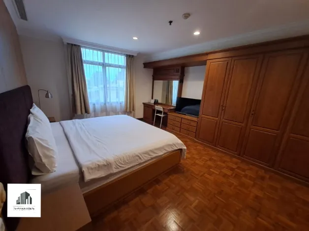 Apartemen Disewa Kusuma Chandra SCBD 3 Bedrooms 7 watermark_1741010690613